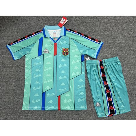 Гостевая ретро форма Барселоны 1996-1997